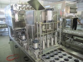 Máy chiết rót nước trái cây tự động 3 In1 Monobloc / Máy rót nước cho thú cưng nhà cung cấp