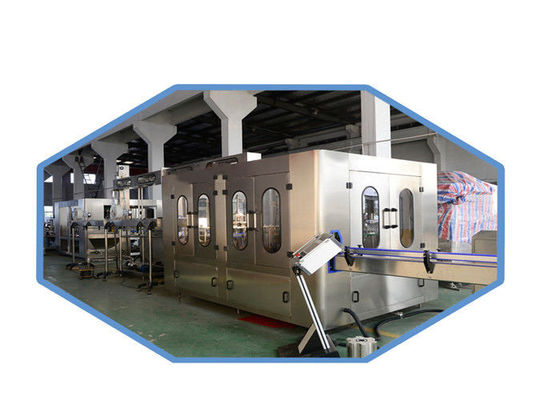 Máy đóng chai nước giải khát năng lượng cho chai PET nhà cung cấp